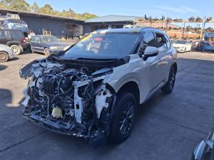2022 Nissan Xtrail T33 image 1