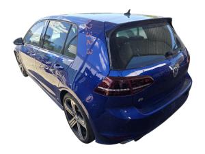 2015 Volkswagen Golf GEN 7 R image 1