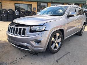 2014 Jeep Grand Cherokee WK image 1
