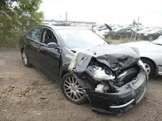 volkswagen Jetta 2.0FSI BWA 01 2006 Parts & Wrecking