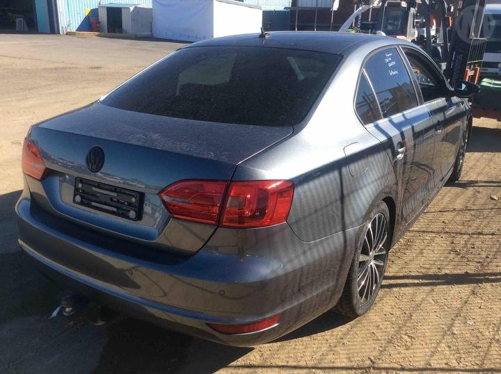 volkswagen Jetta  Highline 2.0L CCZA 2012 Parts & Wrecking