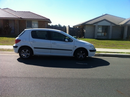 peugeot 307 HATCHBACK Jun 2003 Parts & Wrecking