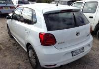 2015 Volkswagen Polo 6R image 1