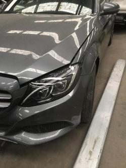 2016 Mercedes Benz image 2