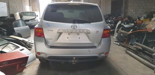 toyota Kluger Jun 2008 Parts & Wrecking
