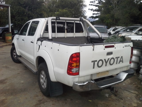 toyota Hilux Jul 2006 Parts & Wrecking