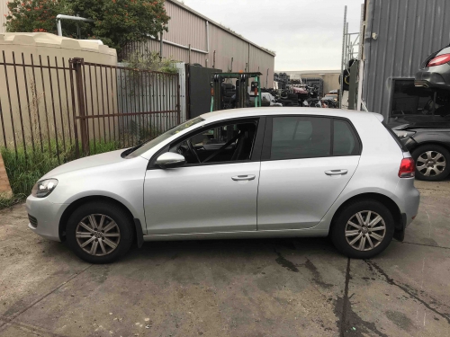 volkswagen Golf Jan 2011 Parts & Wrecking