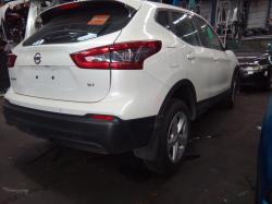 2018 Nissan Qashqai image 2