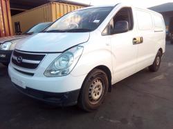 2015 Hyundai Iload image 2