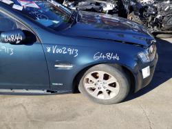 2010 Holden Commodore image 2
