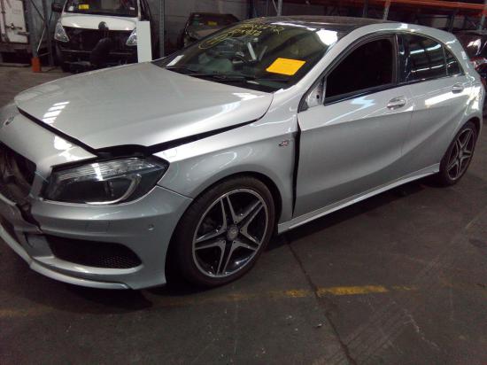 mercedes benz BLUE EFFICIENCY Feb 2013 Parts & Wrecking