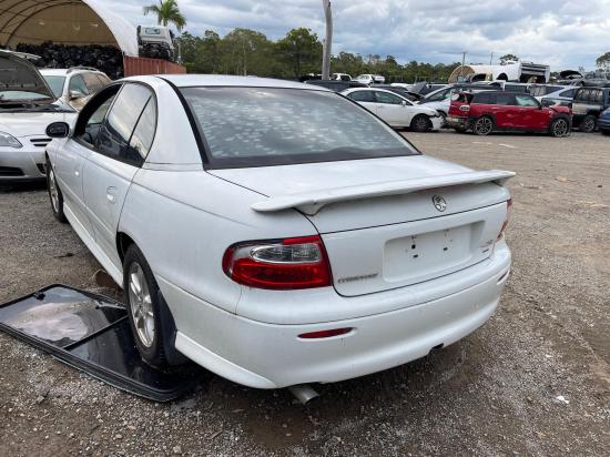 holden Commodore 2001 Parts & Wrecking