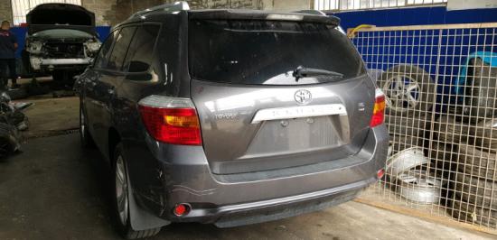 toyota Kluger Grande 2010 Parts & Wrecking