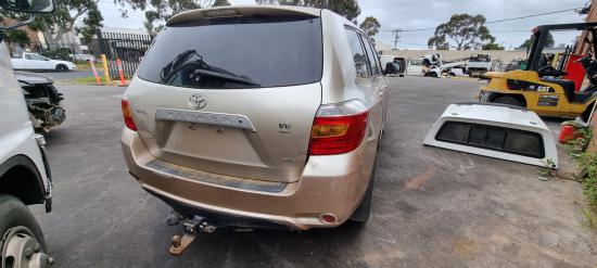 toyota Kluger Sep 2009 Parts & Wrecking