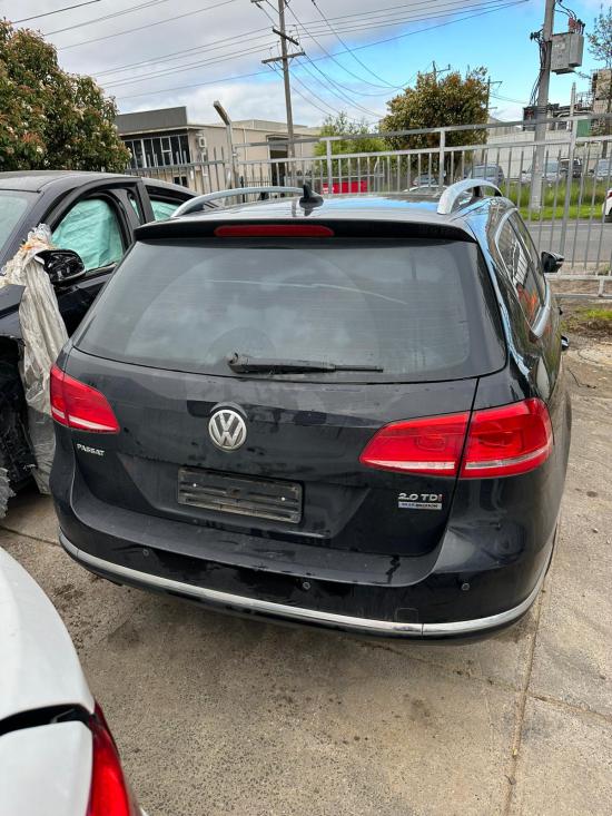 volkswagen Passat Mar 2011 Parts & Wrecking