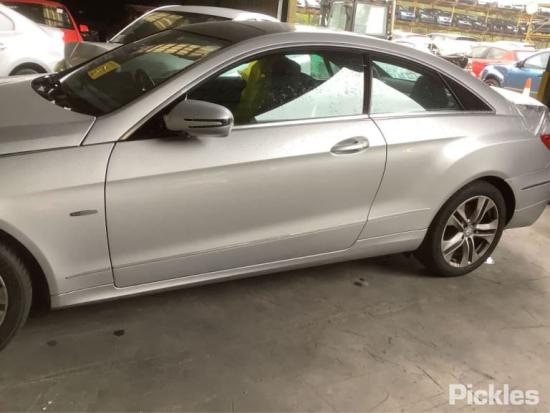 mercedes benz E250 2009 Parts & Wrecking