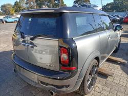 2010 Mini Cooper image 2