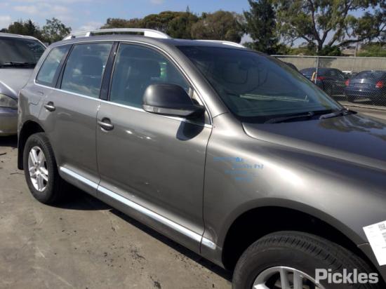 volkswagen Touareg 2010 Parts & Wrecking
