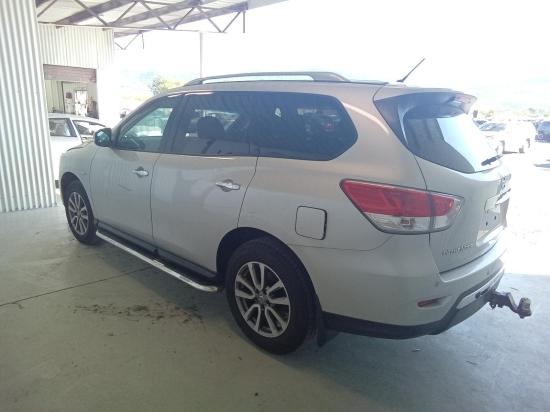 nissan Pathfinder R52 ST FWD Mar 2016 Parts & Wrecking