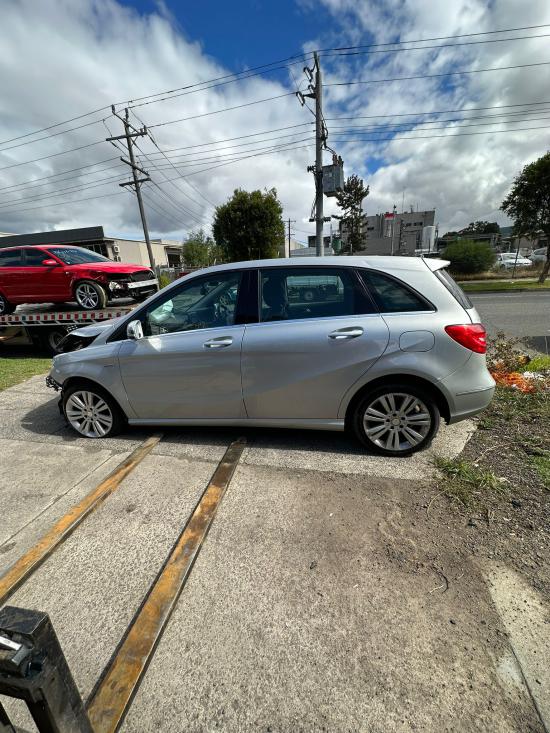 mercedes benz B200 2012 Parts & Wrecking