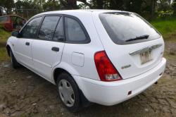 2001 Ford Laser KN image 2
