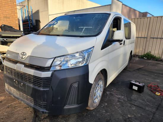 toyota Hiace Jan 2021 Parts & Wrecking