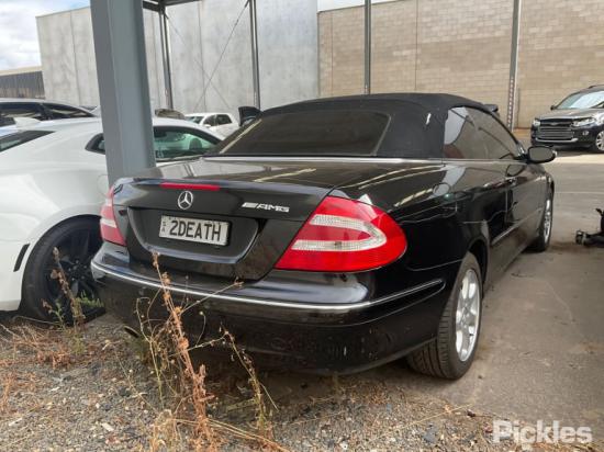 mercedes benz Clk320 2005 Parts & Wrecking