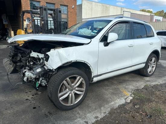 volkswagen Touareg 2014 Parts & Wrecking