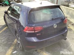 2019 Volkswagen Golf Gti image 2