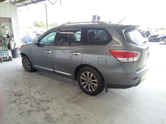 nissan Pathfinder R52 ST-L AWD Jun 2016 Parts & Wrecking