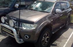 2011 Mitsubishi Challenger image 2