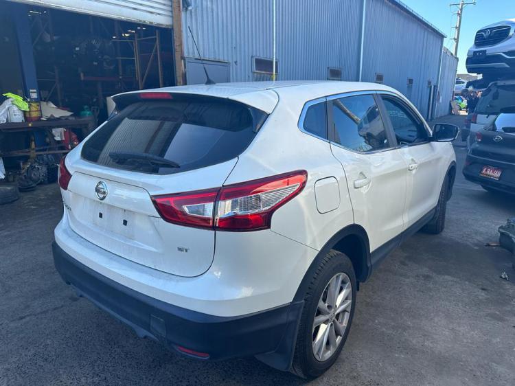 nissan Qashqai Dec 2016 Parts & Wrecking