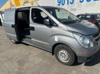 2012 Hyundai Iload image 2