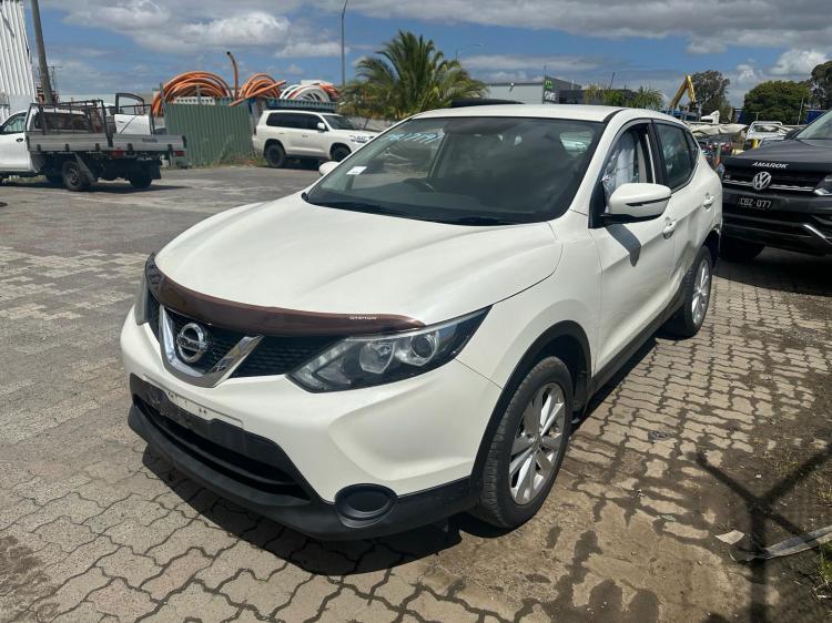 nissan Qashqai Dec 2016 Parts & Wrecking