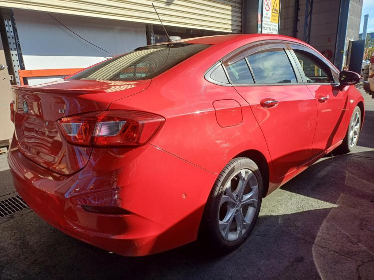 holden Holden Apr 2017 Parts & Wrecking