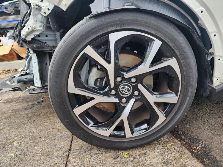 toyota C-hr 2017 Parts & Wrecking