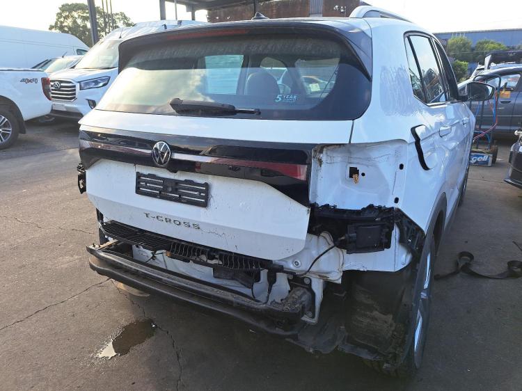 volkswagen 2022 Parts & Wrecking