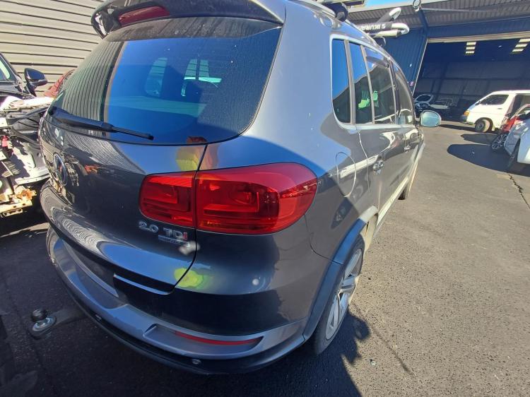 volkswagen Feb 2015 Parts & Wrecking