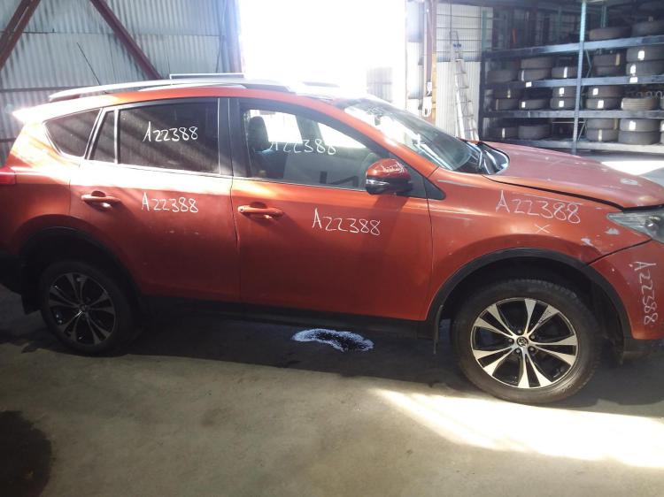 toyota Rav4 XA40 AWD CRUISER Sep 2015 Parts & Wrecking