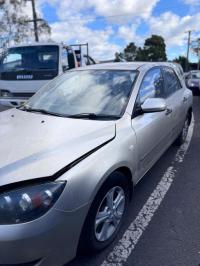 2004 Mazda 3 image 2