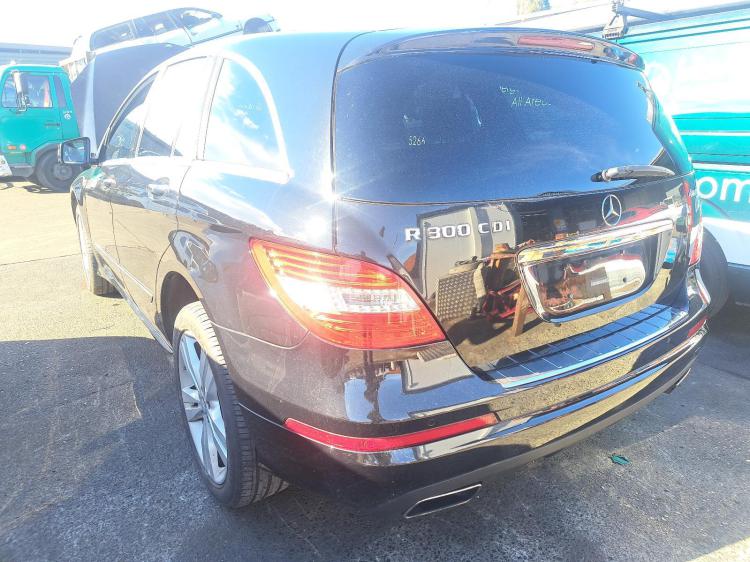 mercedes R Class Sep 2010 Parts & Wrecking