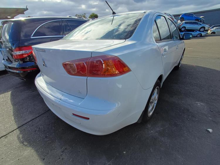 mitsubishi Lancer Apr 2009 Parts & Wrecking