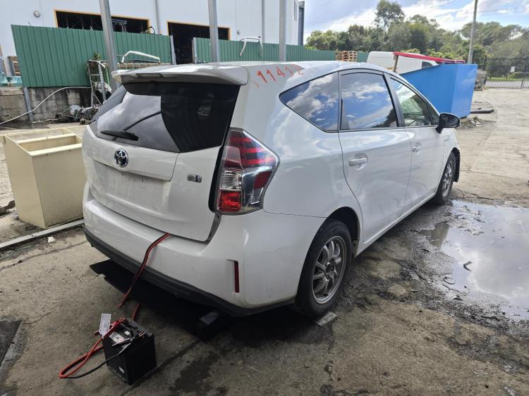 toyota Prius ZVW40R WAGON Apr 2016 Parts & Wrecking