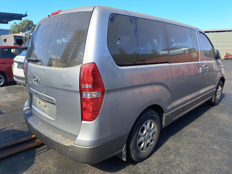 hyundai Iload/omax TQ Nov 2014 Parts & Wrecking