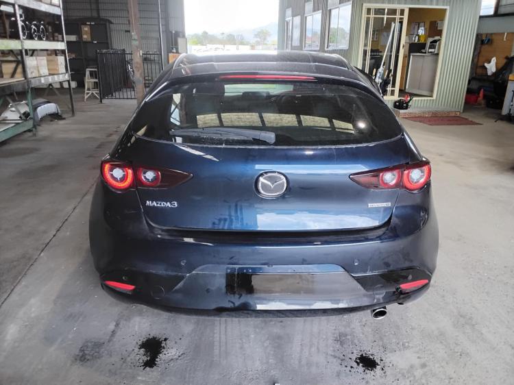 mazda 3 EVOLE Apr 2024 Parts & Wrecking