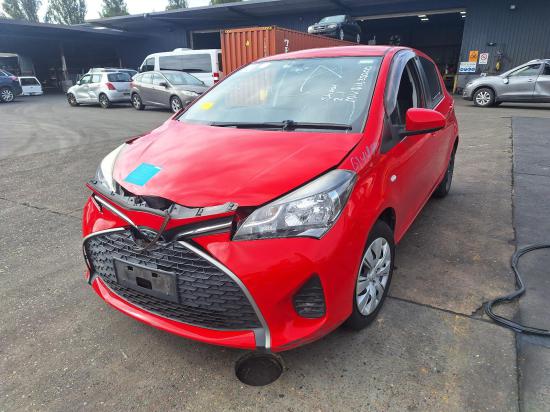 toyota yaris PARCEL SHELF 