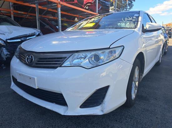 toyota camry WASHER BOTTLE 