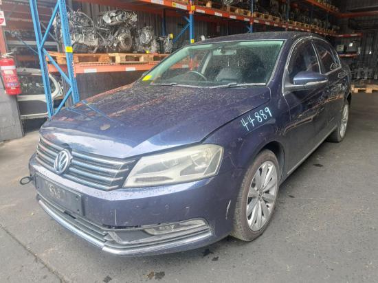 volkswagen Passat 3C Jun 2013 RIGHT TAILLIGHT 