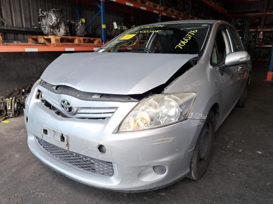 toyota corolla LEFT DOOR MIRROR 