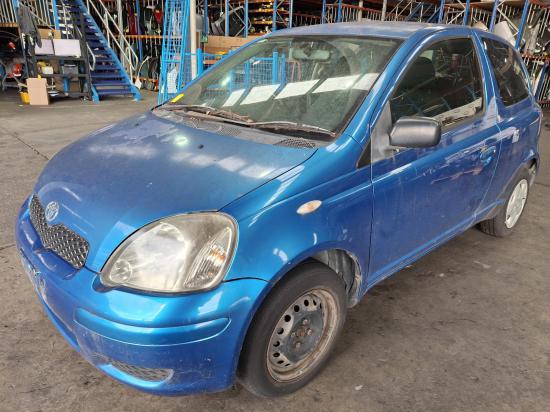 toyota Echo Apr 2005 LEFT HEADLAMP 